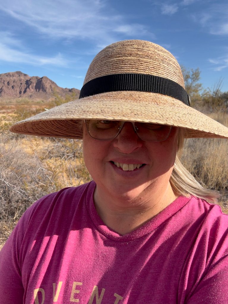 Bought a new sun hat while wandering in Arizona. It was needed!