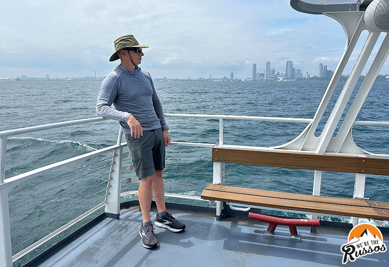 outdoor travel clothing